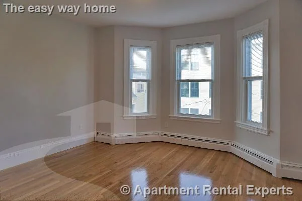 2 Ivaloo St, Porter Square