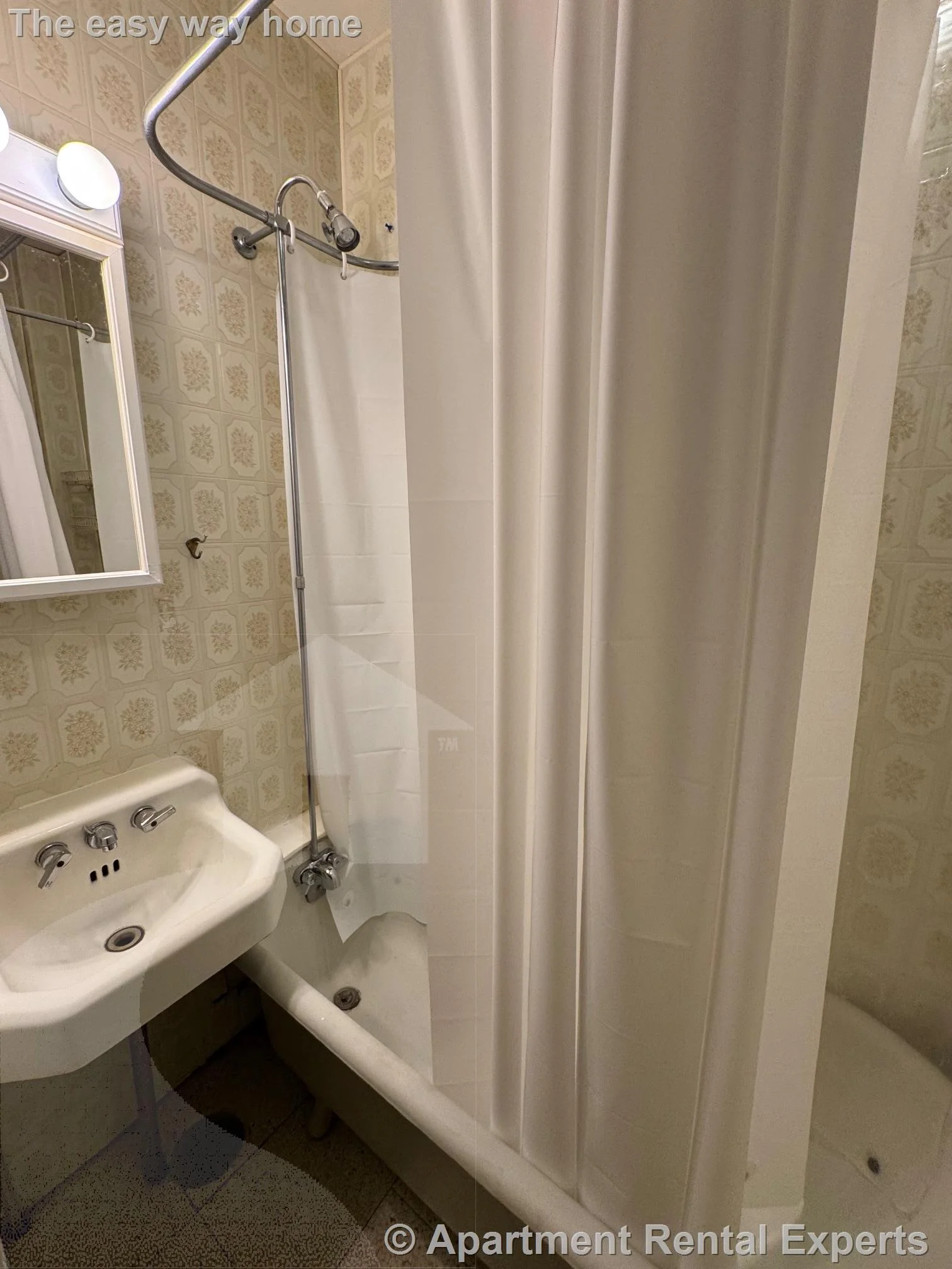 250 Beacon St, Baldwin