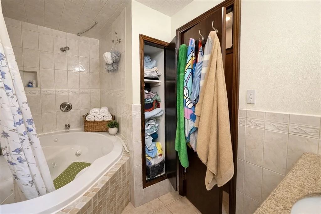 183 Forest St, Arlington