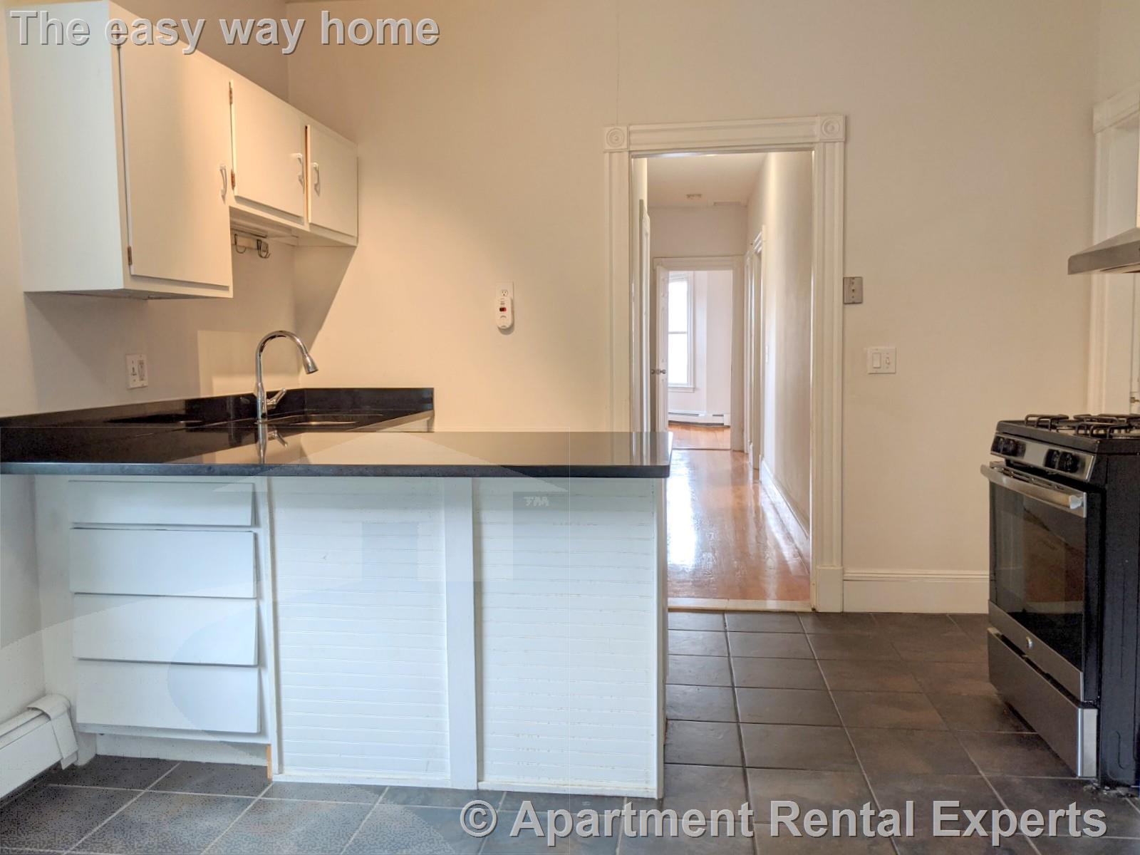 392 Washington St, Ward Two