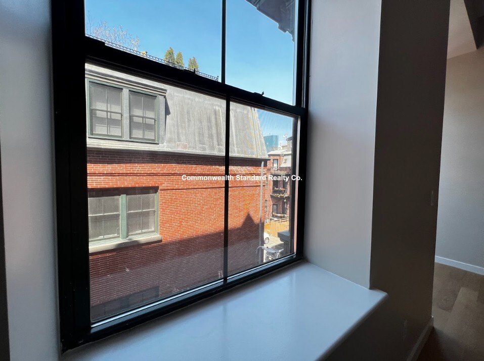 1661-1663 Washington St, South End