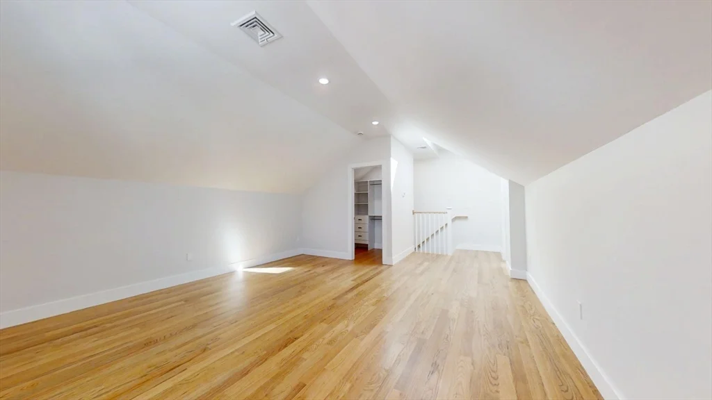 73A Trowbridge St, Belmont