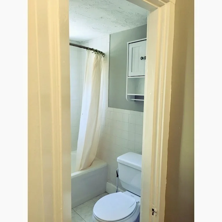 7 Oaklawn St, South End