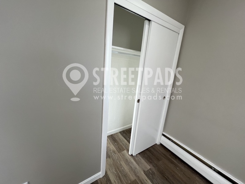 50 Evergreen St, Jamaica Plain