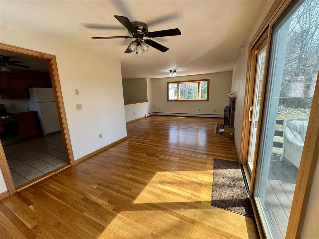 15 Curlew St, West Roxbury