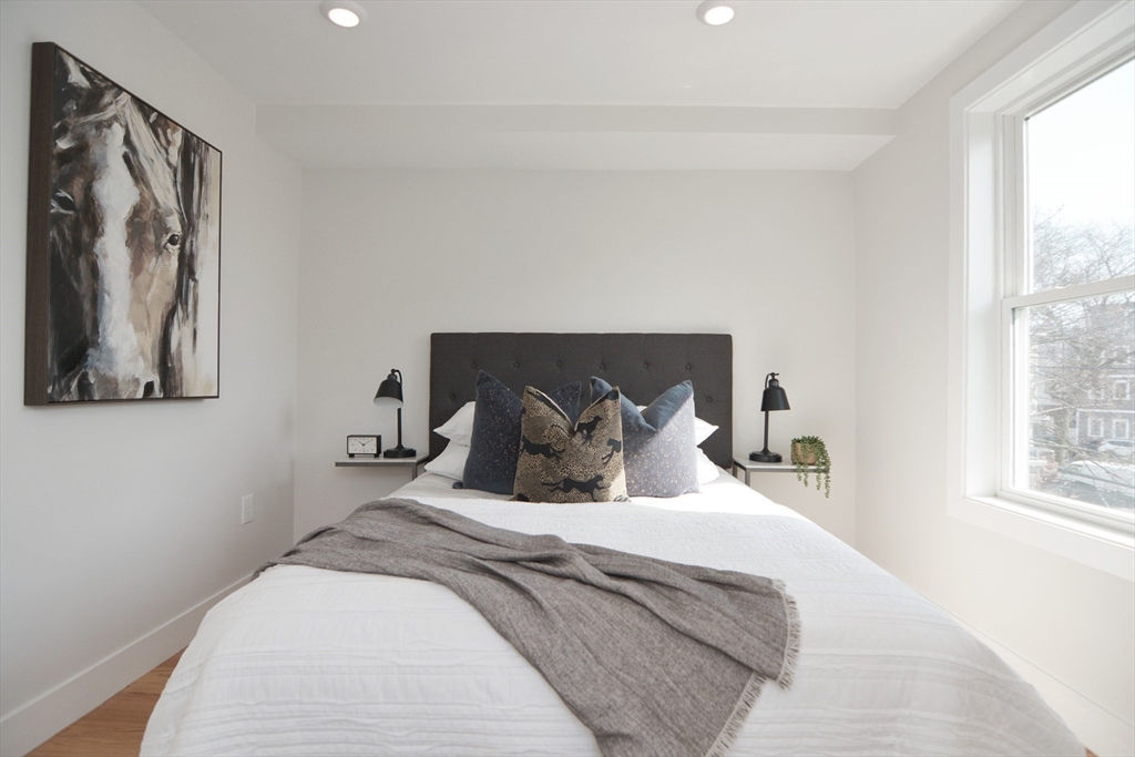 23 Bennington St, East Boston