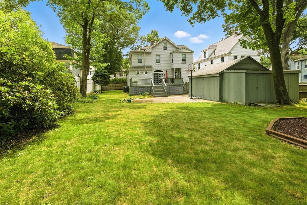 254 Park St, West Roxbury