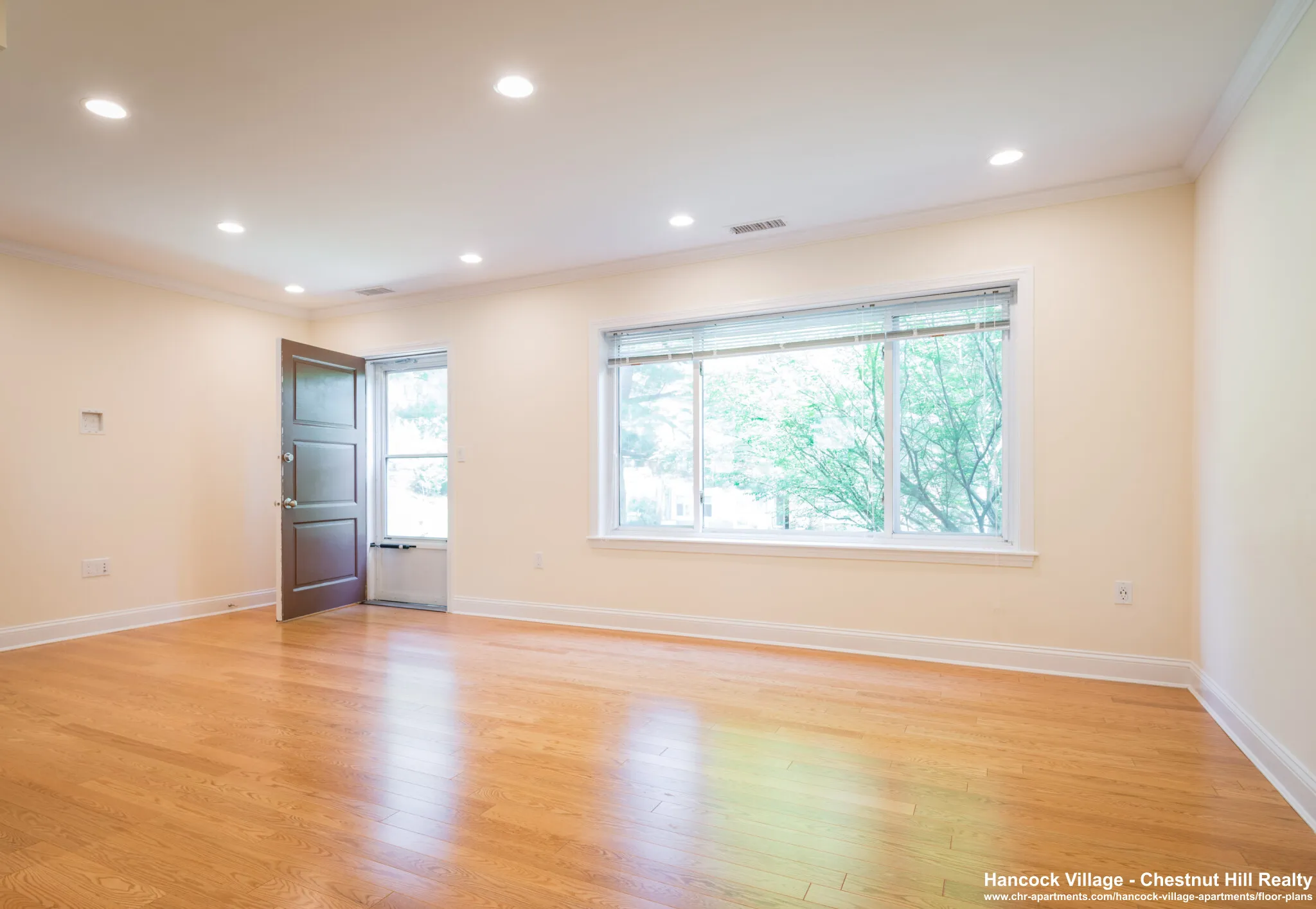 497 Vfw Pkwa, Chestnut Hill