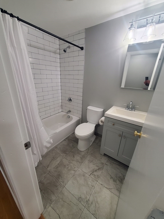 927 Dorchester Ave, Dorchester