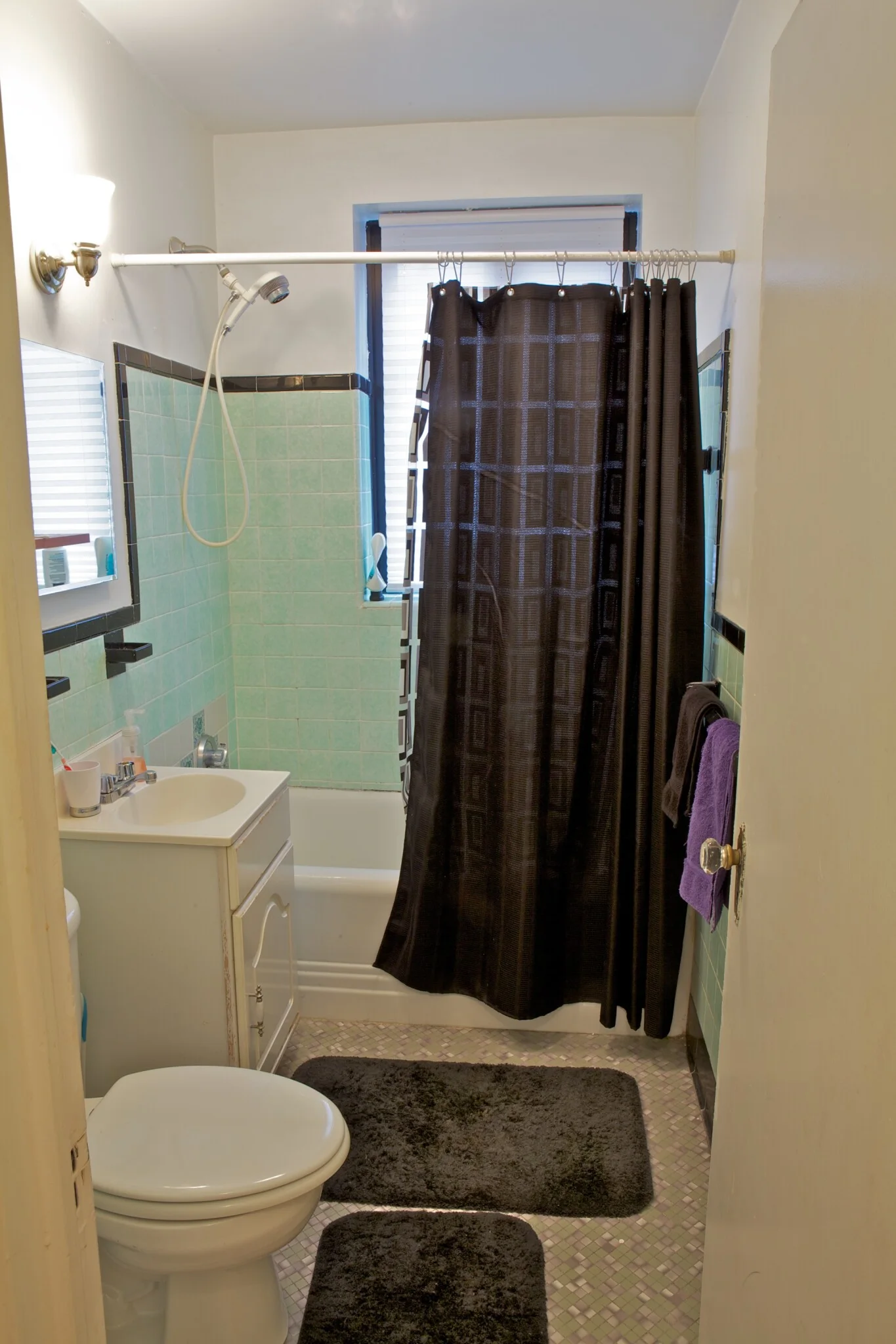 65 Strathmore Rd, Brighton