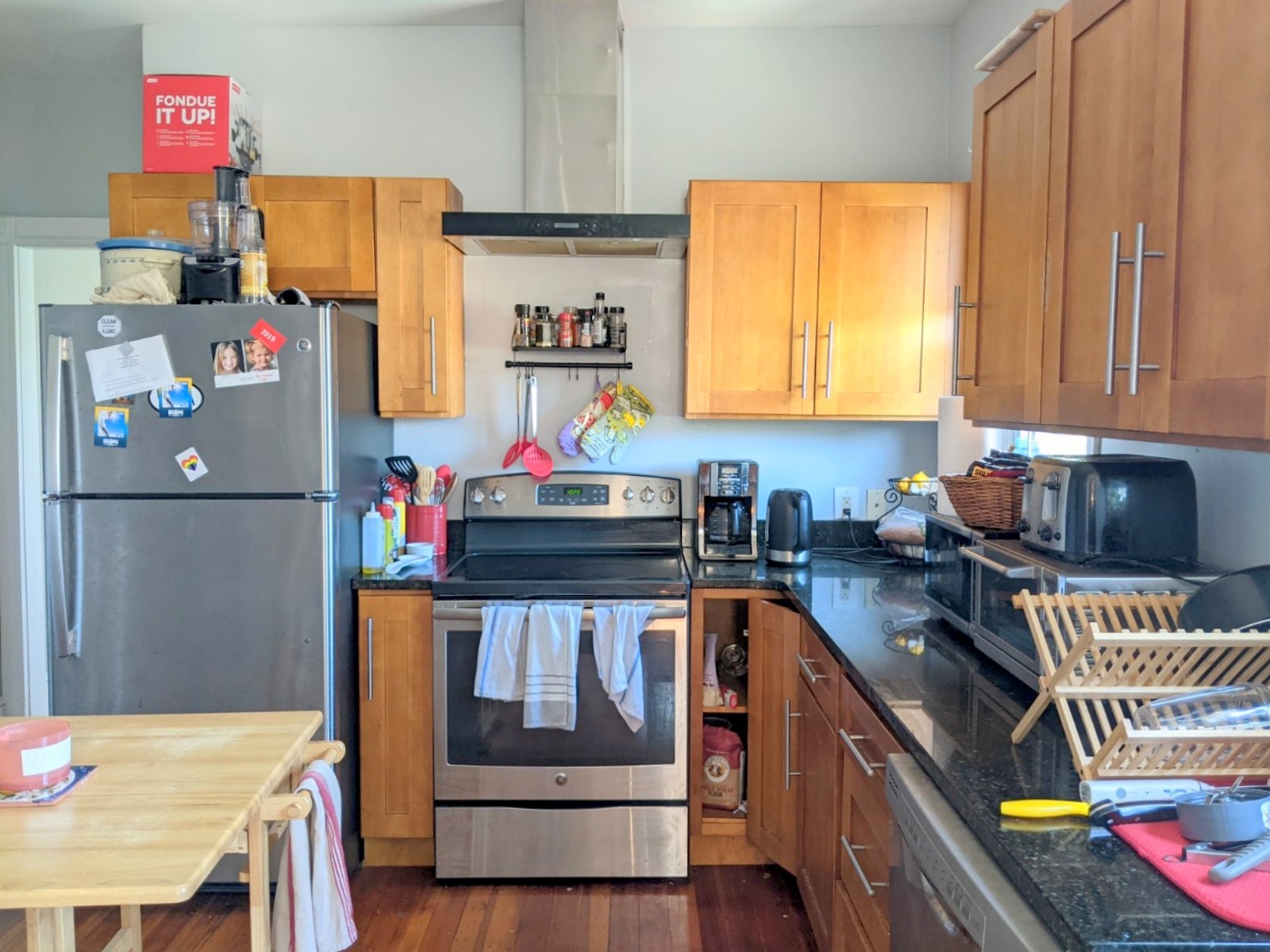 41 Belknap St, West Somerville