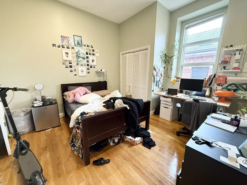 409 Dudley St, Roxbury