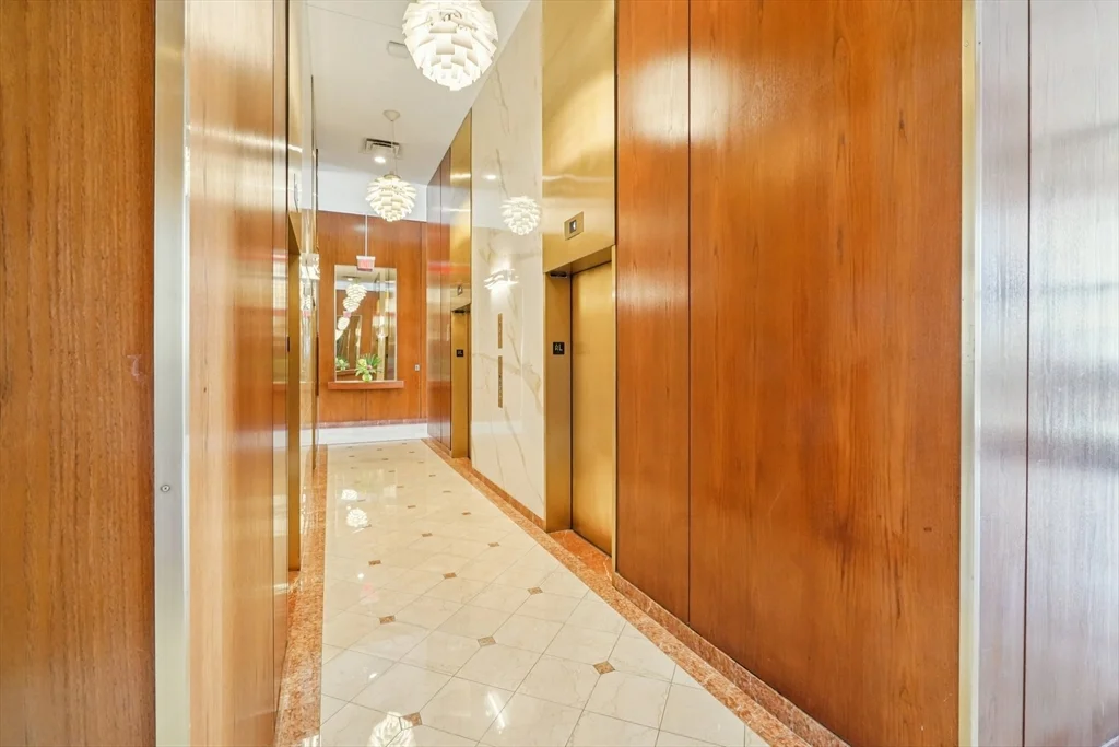 65 E India Row, Boston Downtown