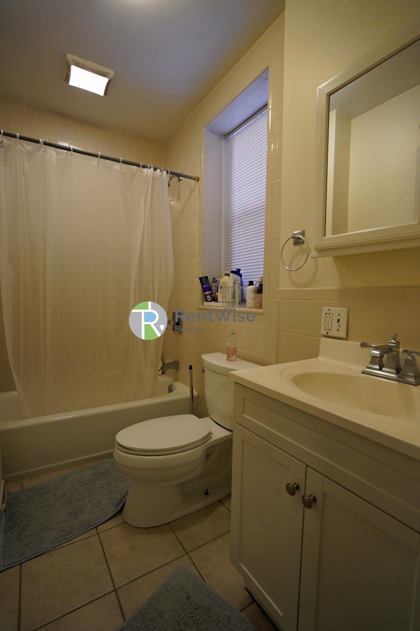 25 Queensberry St, Fenway