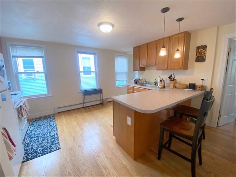 395 Columbia St, Wellington-Harrington