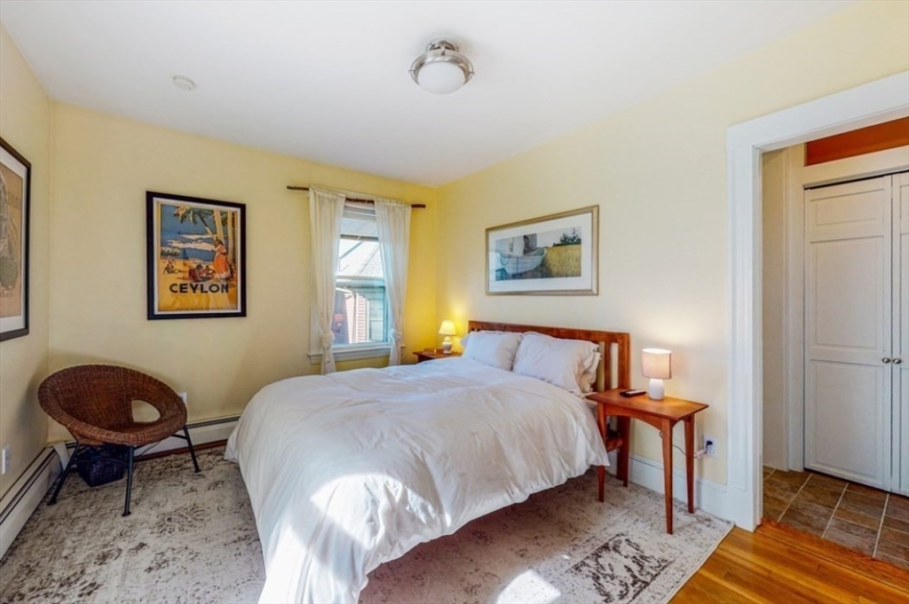 150 Lakeview Ave, West Cambridge