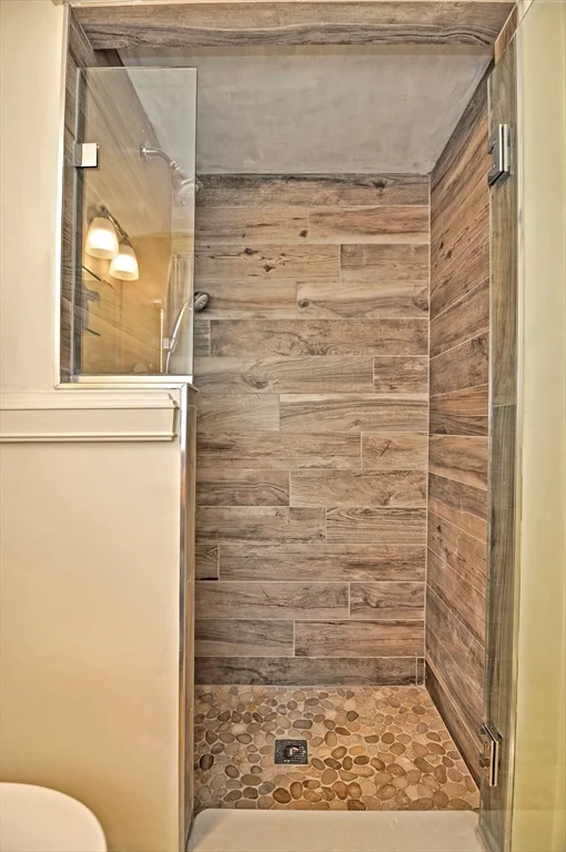 93 Granite St, Rockport