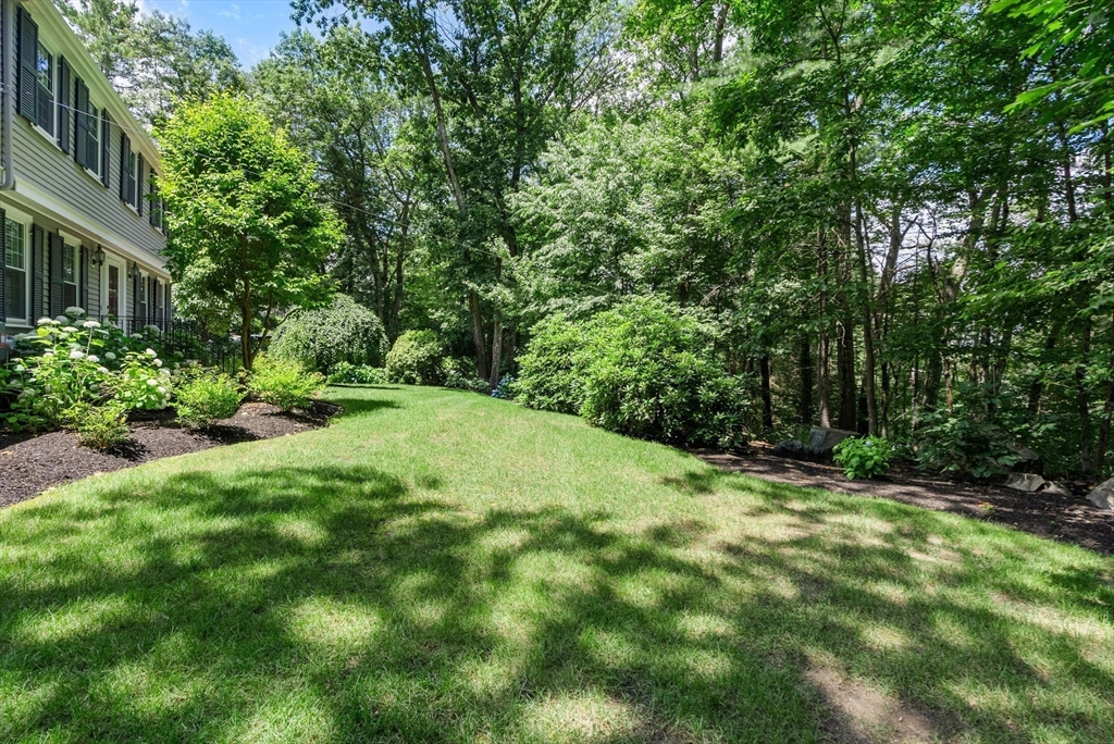 26 Cedar Hill Rd, Dover