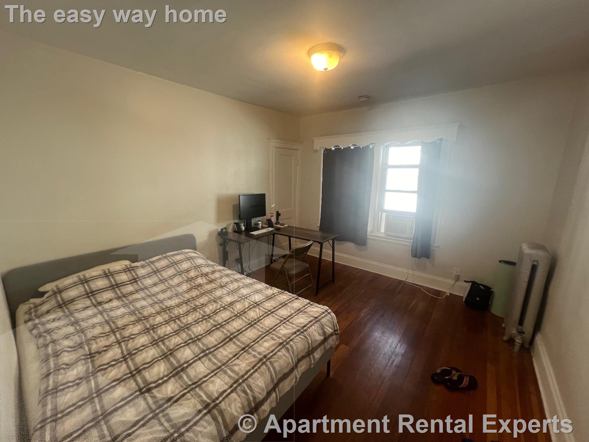 73 Frederick Ave, Tufts