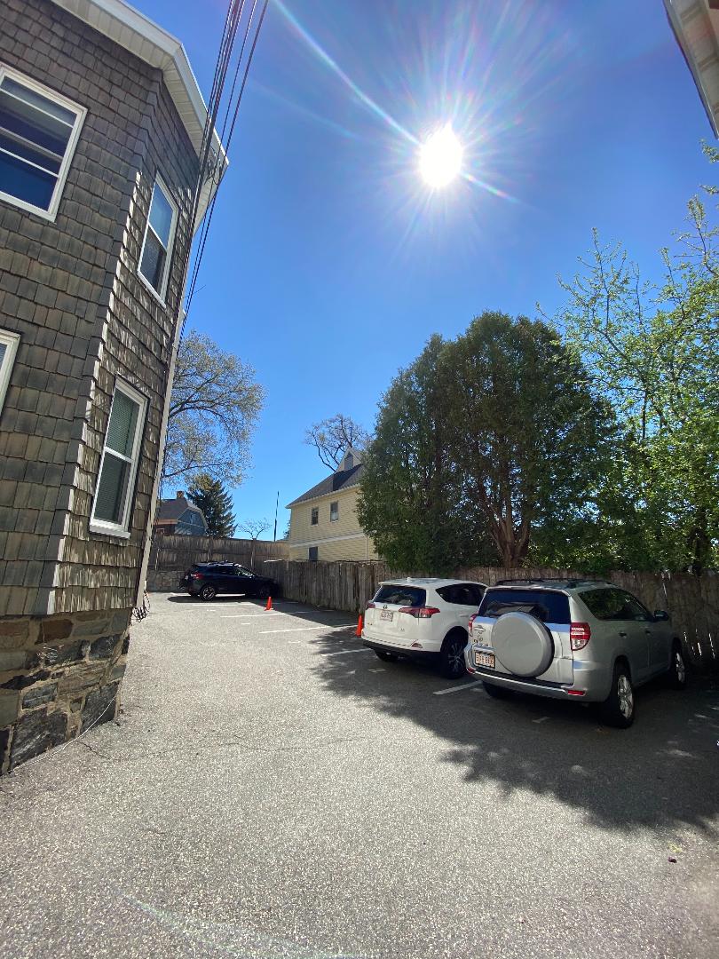 217 Holland St, Teele Square