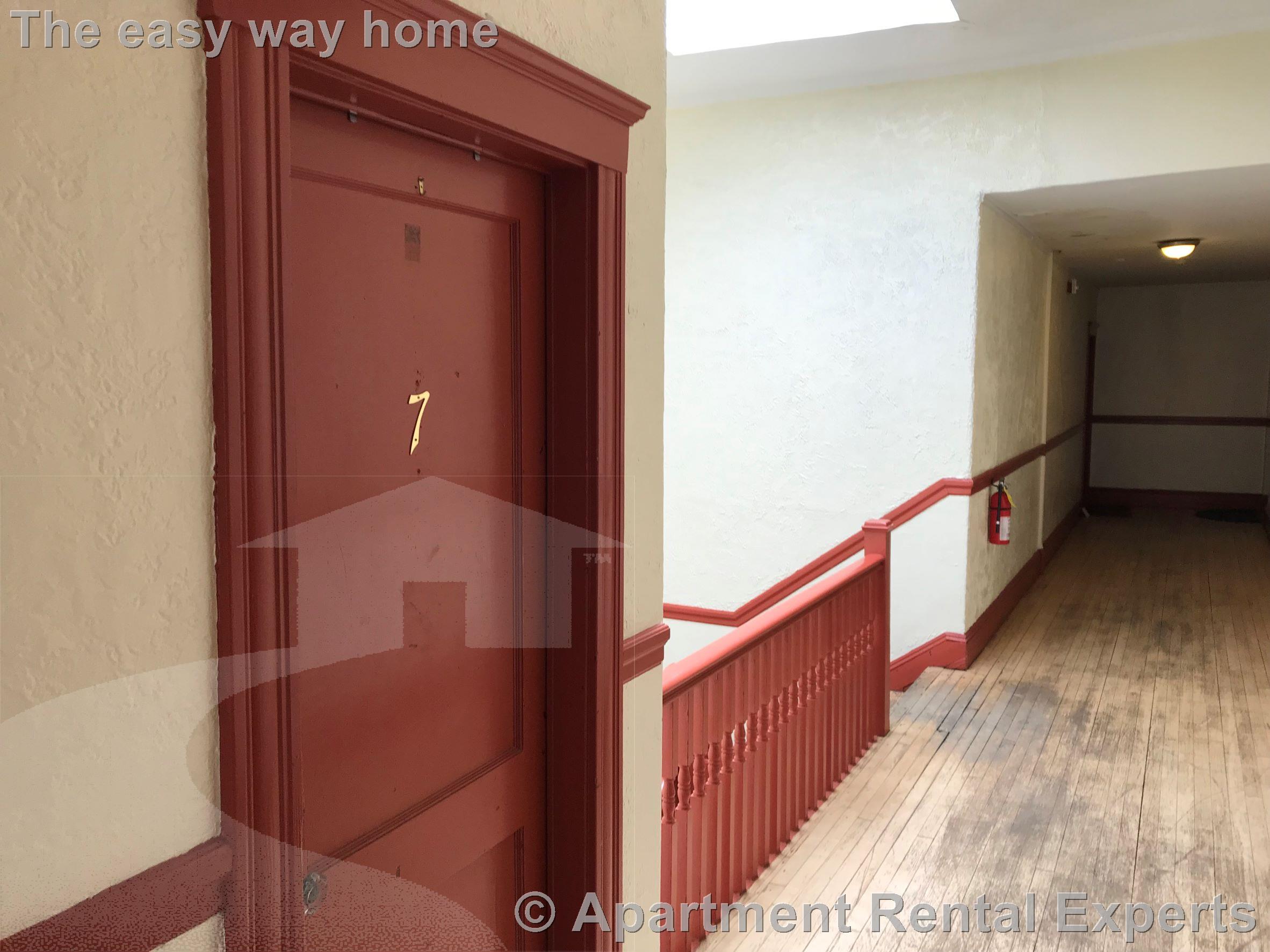 14 Centre St, Central Square