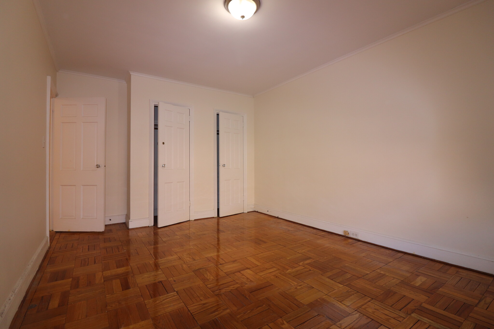 312 Washington St, Wellesley