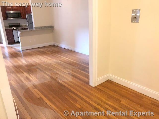 5 Craigie Cir, Harvard Square