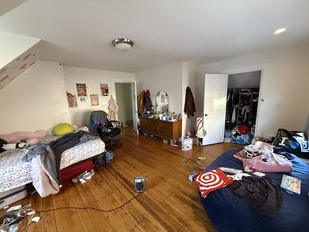 21-21A Highland St ,, Mission Hill