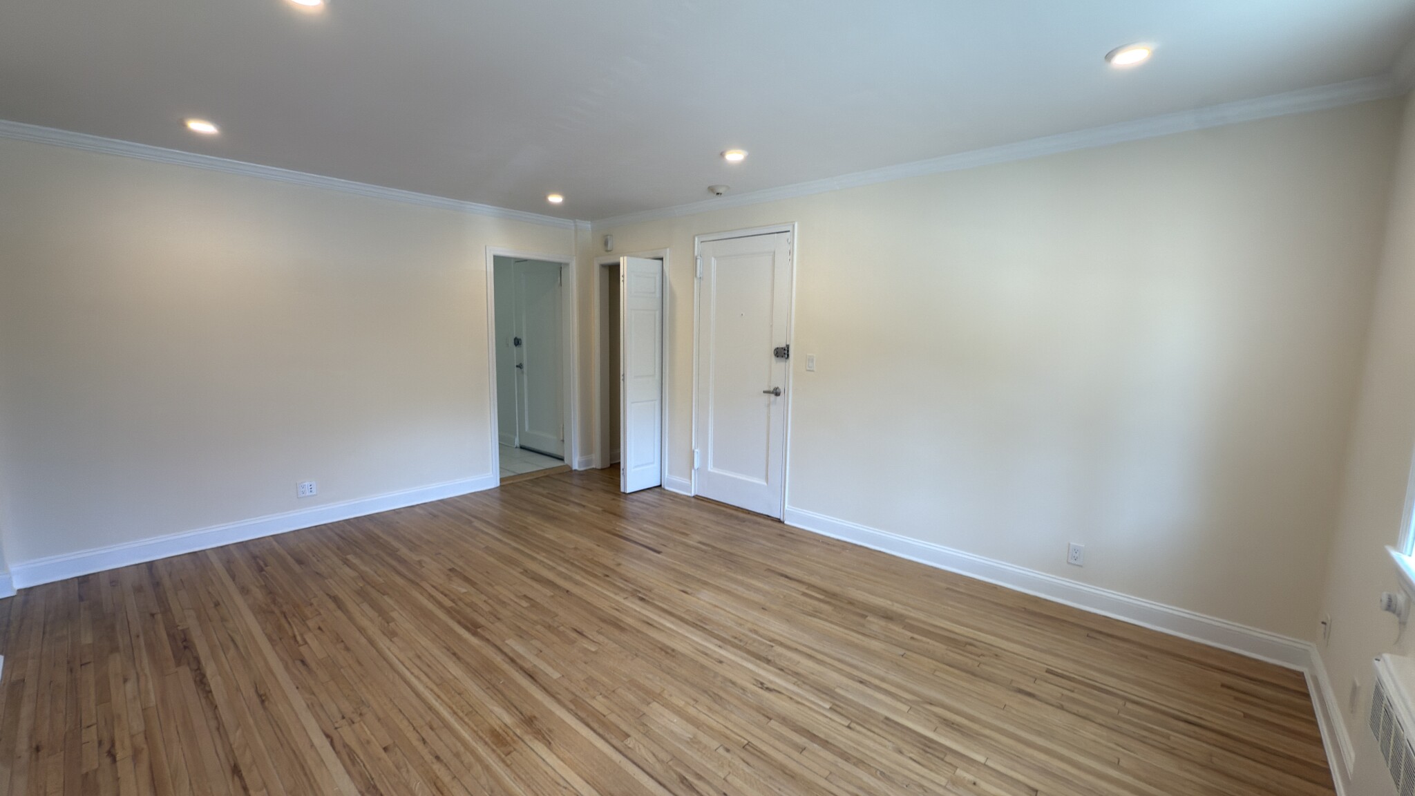 86 Saint Paul St, Coolidge Corner