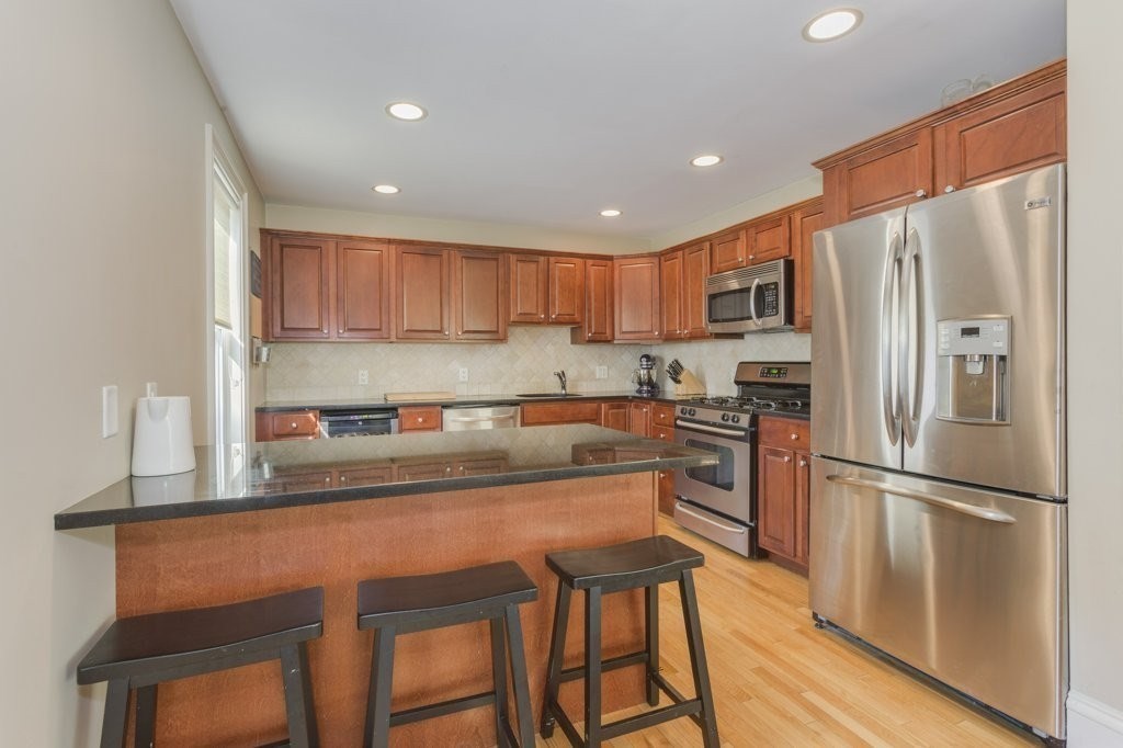 13 Downer Ct, Dorchester