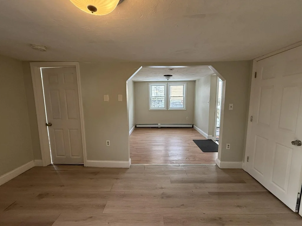 102-104 Cherry St, Whitman