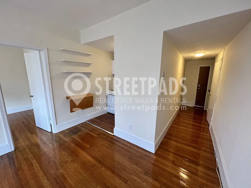 1315 Commonwealth Ave, Allston