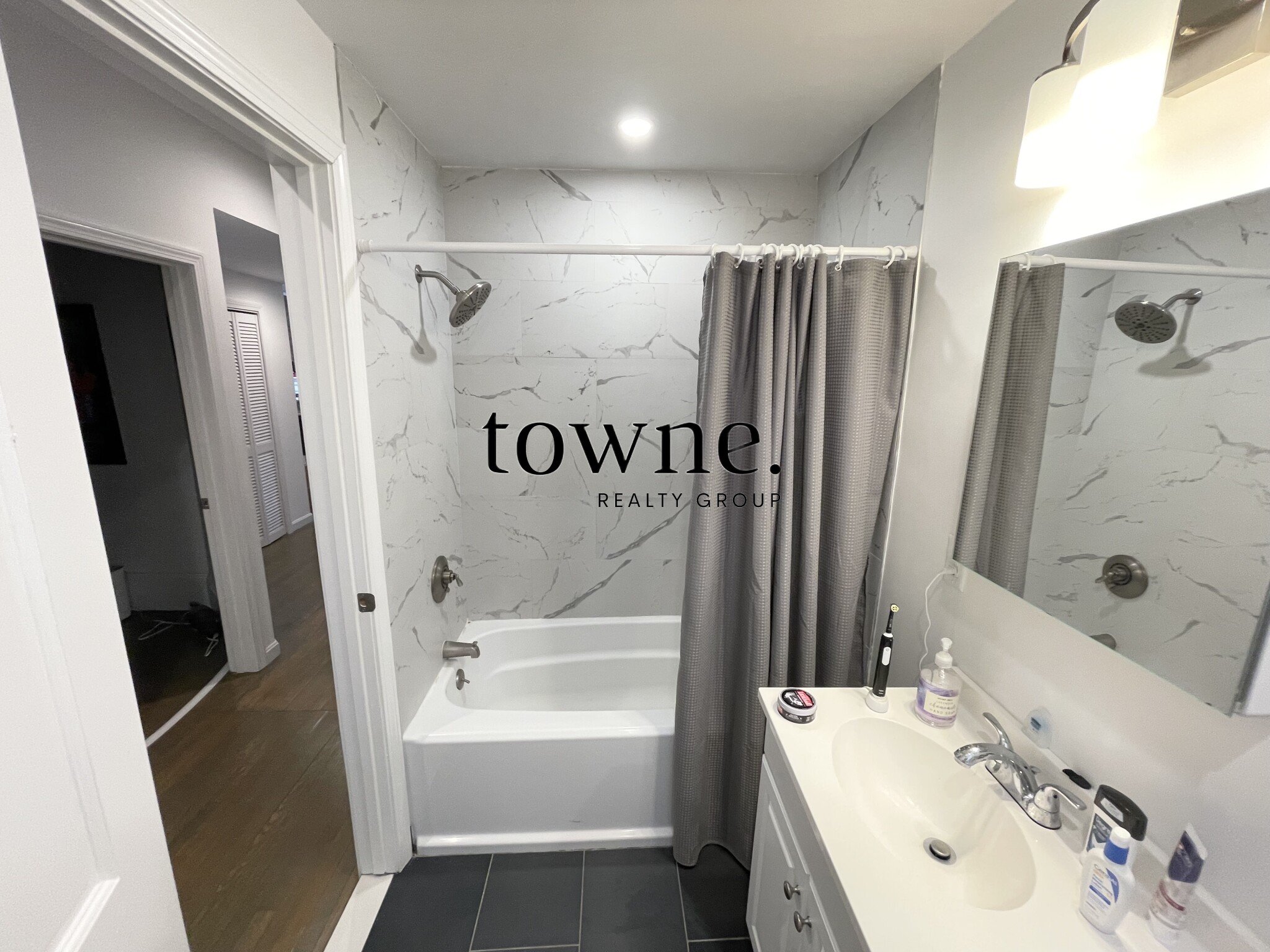 1406 Beacon St, Corey Hill