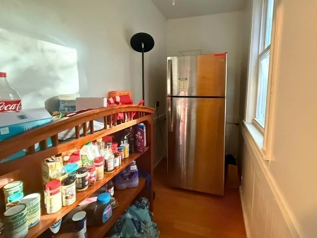 34 Cherokee, Mission Hill