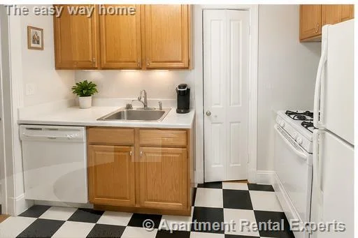 192 Central St, Winter Hill
