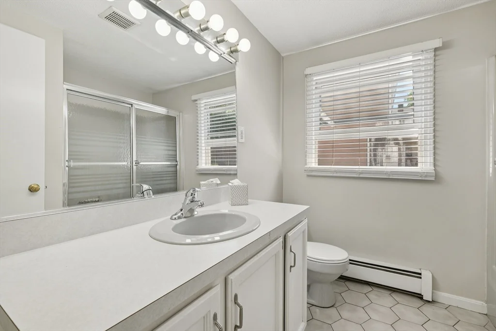 35 Springvale Ave, Chelsea