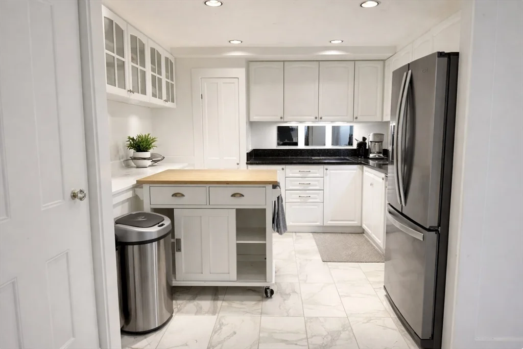 133 Commonwealth Ave, Back Bay