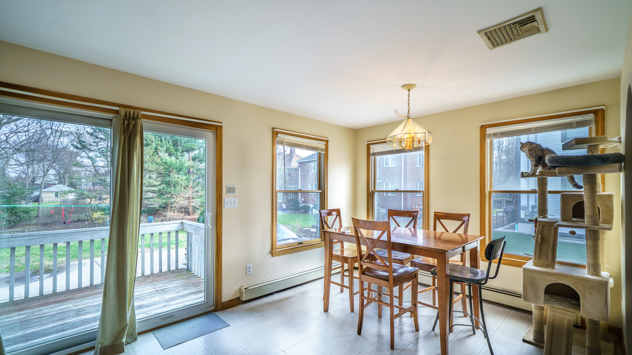 16 Central Ave, Newtonville