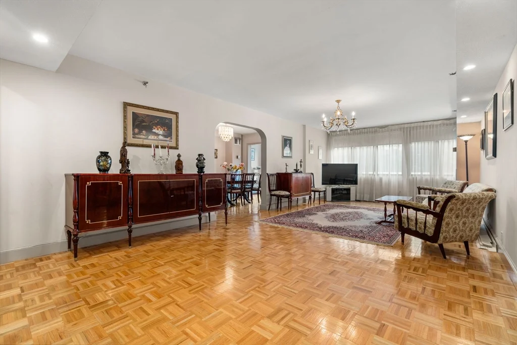 1731 Beacon, Brookline