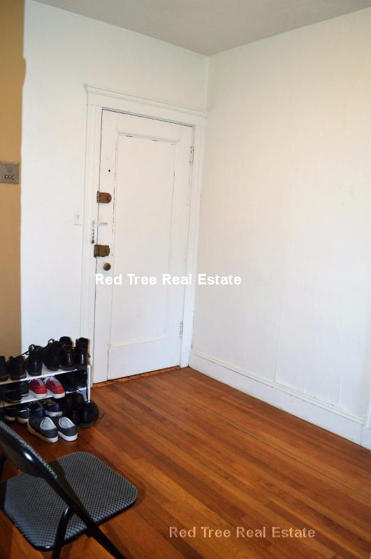 116 Washington St, Brighton