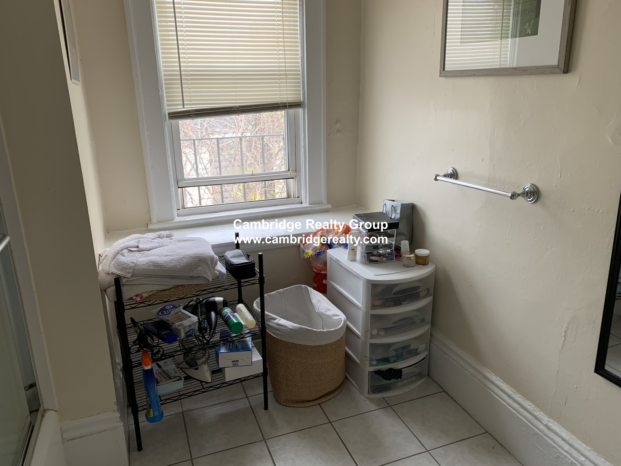 41 Crescent St, Medford Street / The Neck