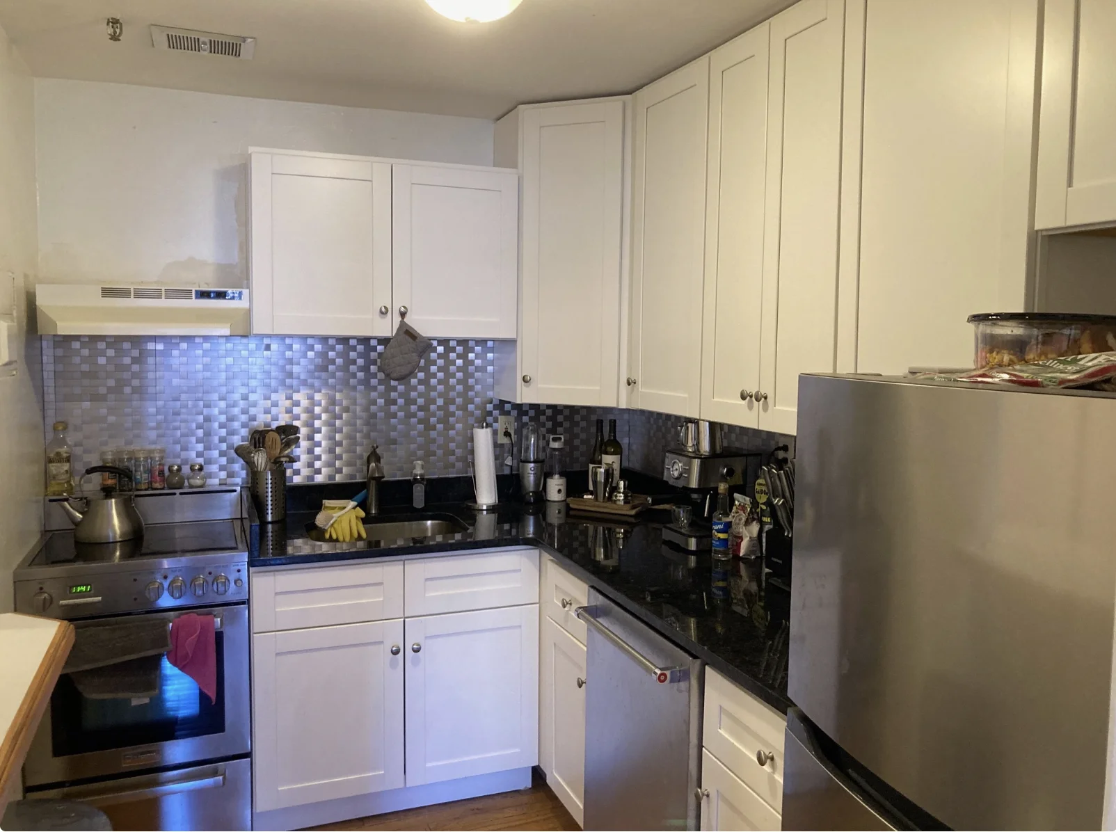 206 Commonwealth Ave, Back Bay