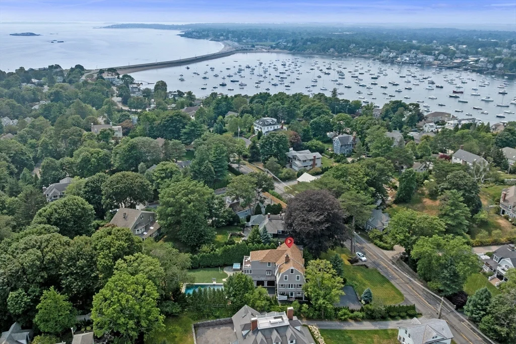 59 Harbor Ave, Marblehead Neck
