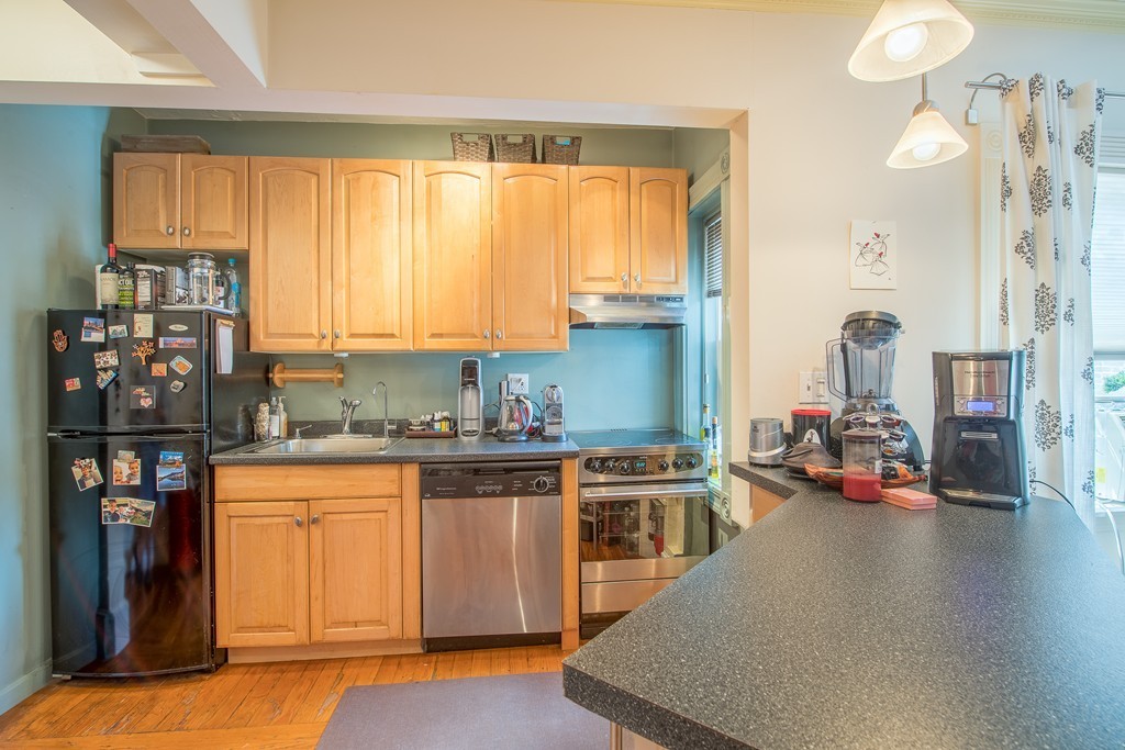 24 Peterborough St, Fenway