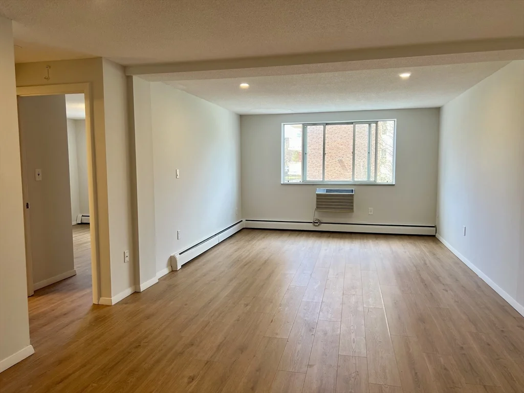 287 Harvard St, Mid Cambridge