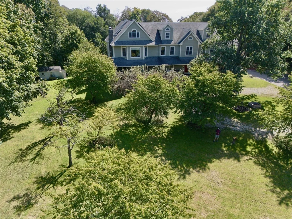 25 Pleasant St, Nahant