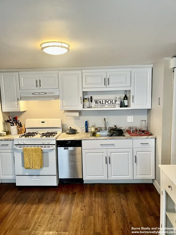 599 East Broadway, South Boston