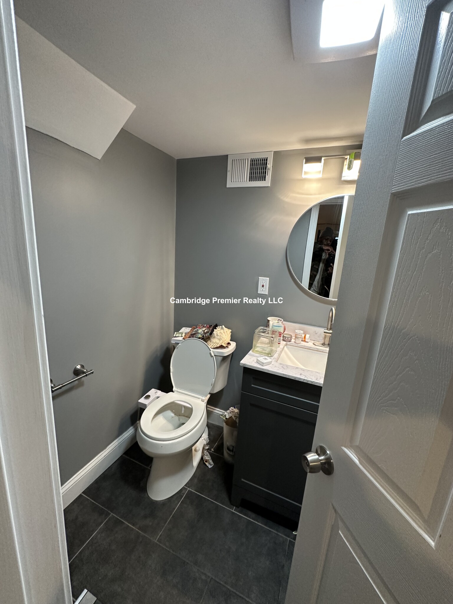 3 bed, 2 bath apartment for rent at 49 Whittemore Ave Unit 1, North Cambridge — photo 15 of 17