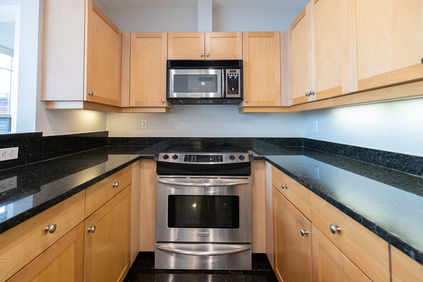 490 Harrison Ave, South End