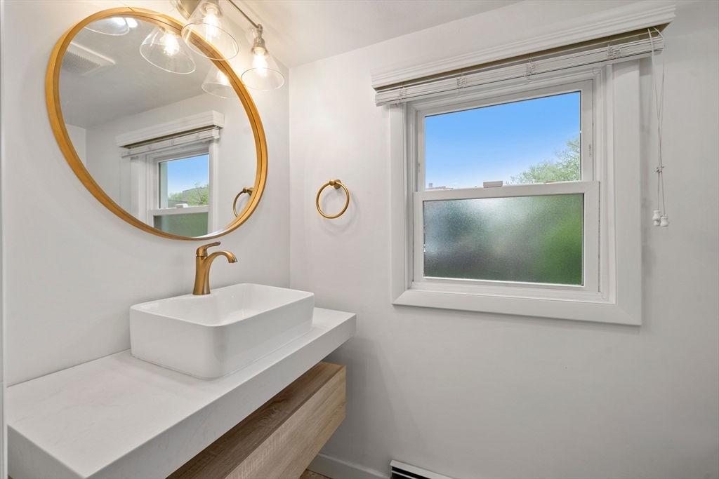 20-22 Popes Hill St, Dorchester